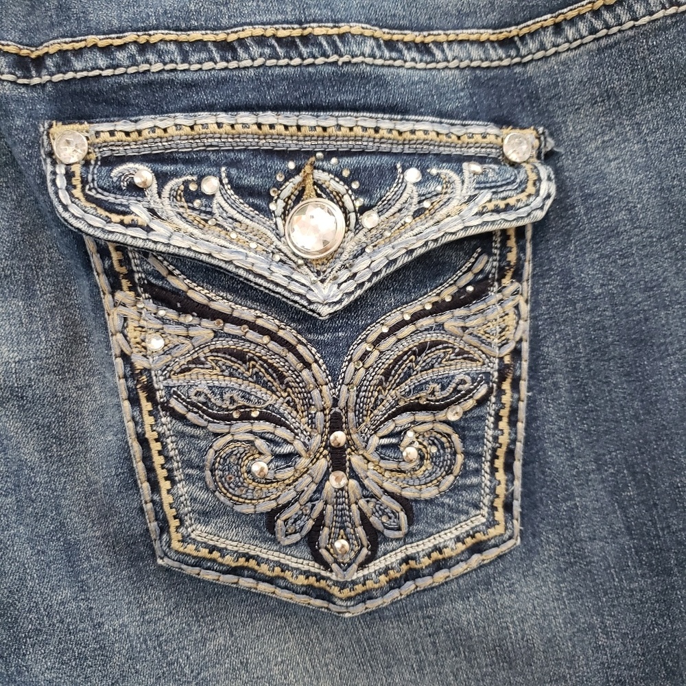Women's Apt 9 embellished Jeans|size 14Short
